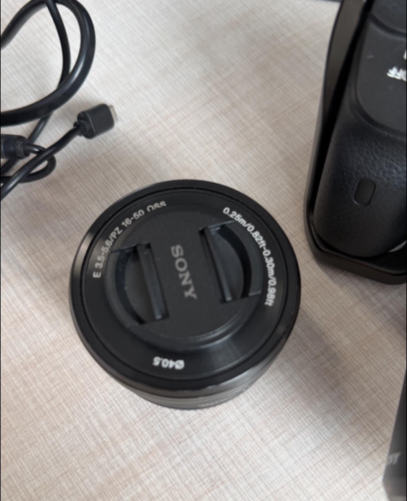 Obiectiv Sony 16-50 mm