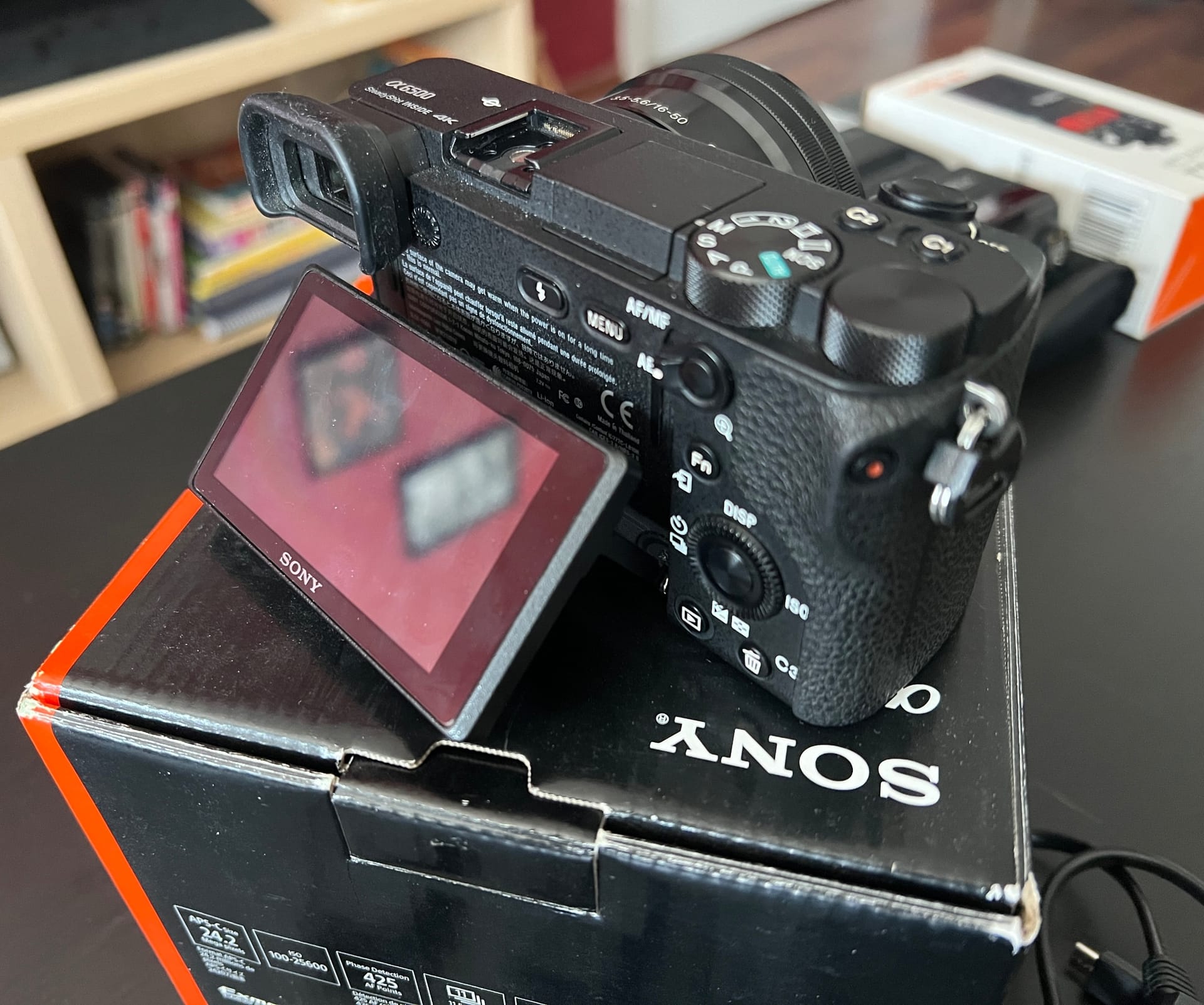 Camera Foto Sony a 6500 4K + lens 3.5-5.6 16-50 mm+ 5 baterii + external charger + Blitz Godox